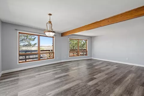 Living - 805 Pinyon Ct, Rangely, CO 81648 photo 4 of 6