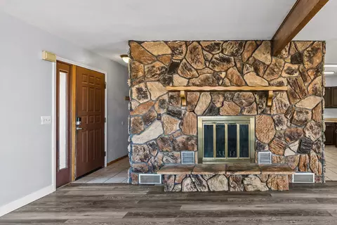 Living - 805 Pinyon Ct, Rangely, CO 81648 photo 1 of 6