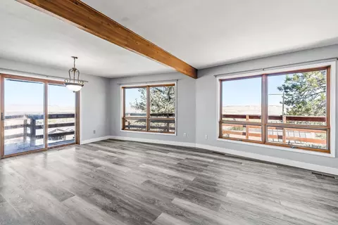 Living - 805 Pinyon Ct, Rangely, CO 81648 photo 3 of 6