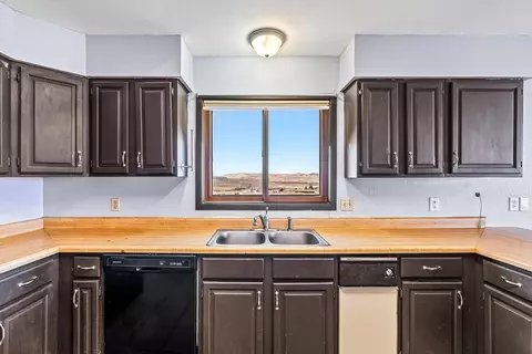Kitchen - 805 Pinyon Ct, Rangely, CO 81648 photo 3 of 5