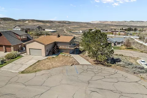 View/Area - 805 Pinyon Ct, Rangely, CO 81648 photo 2 of 3