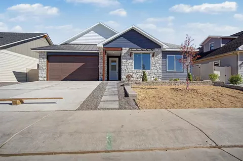 2358 Green Apple Dr, Grand Junction, CO 81505