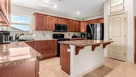 Kitchen - 1033 Echo Canyon St, Fruita, CO 81521 photo 2 of 4