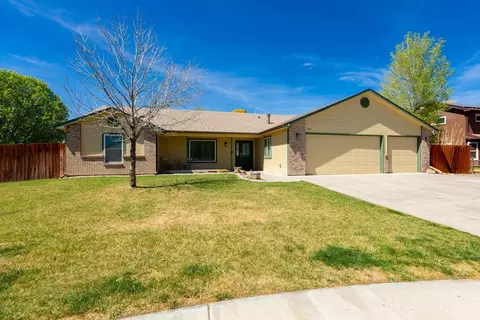 Exterior - 801 Cresthaven Dr, Fruita, CO 81521 photo 10 of 10