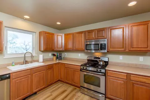 Kitchen - 801 Cresthaven Dr, Fruita, CO 81521 photo 1 of 3