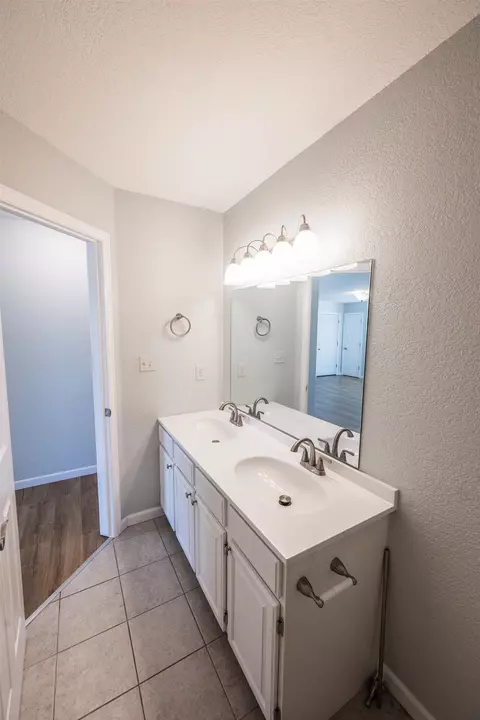 Bath - 455 David Ct, Fruita, CO 81521 photo 1 of 4