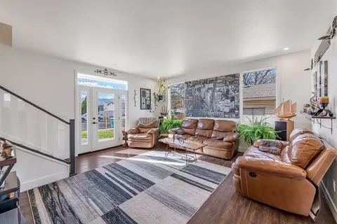 Entry Way - 1057 E Harrison Ave, Fruita, CO 81521 photo 2 of 4