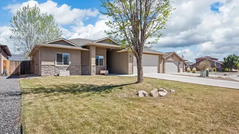 460 Hawthorne St, Fruita, CO 81521