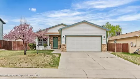 2606 Shawnee Ct, Rifle, CO 81650