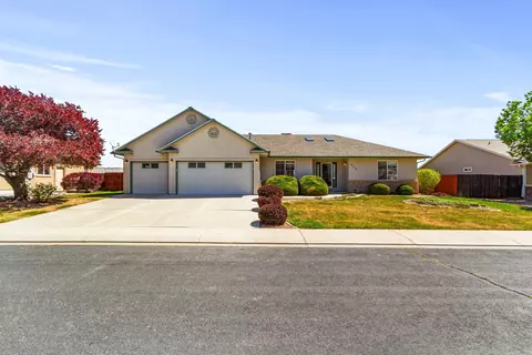 636 Tamarron Dr, Grand Junction, CO 81506