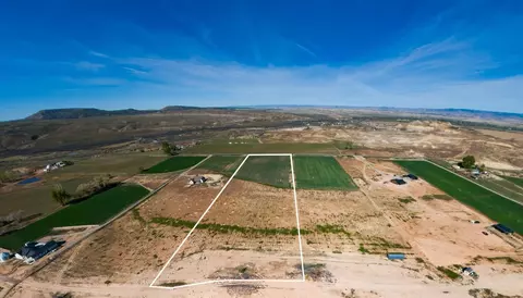 1664 8 Rd, Mack, CO 81525 photo 3