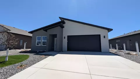 1670 Rusty Rivet Rd, Fruita, CO 81521