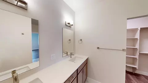 Bath - 1723 Rusty Rivet Rd, Fruita, CO 81521 photo 3 of 4