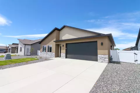 Exterior - 1723 Rusty Rivet Rd, Fruita, CO 81521 photo 3 of 8