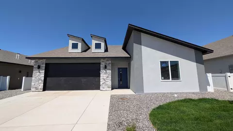1733 Rusty Rivet Rd, Fruita, CO 81521