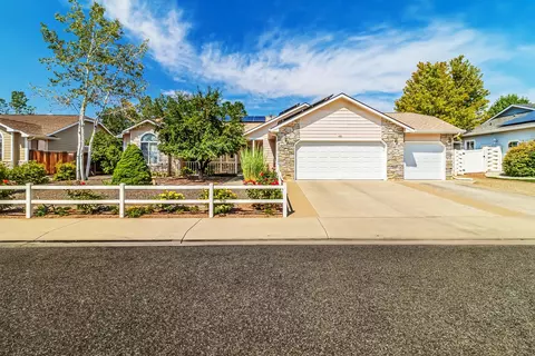 681 Moonrise Ct, Grand Junction, CO 81505