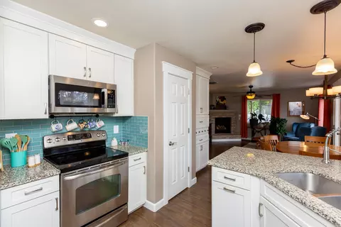 Kitchen - 502 Elderberry Dr, Fruita, CO 81521 photo 2 of 2