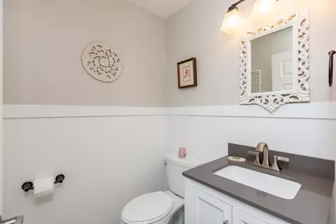 Bath - 502 Elderberry Dr, Fruita, CO 81521 photo 1 of 4