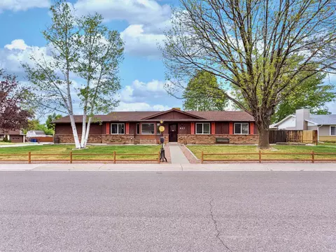 Exterior - 627 Oxbow Rd, Grand Junction, CO 81504 photo 10 of 10