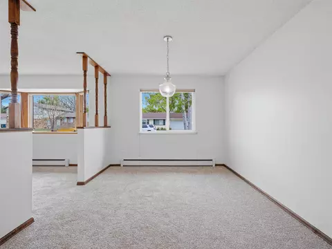 Living - 627 Oxbow Rd, Grand Junction, CO 81504 photo 6 of 8