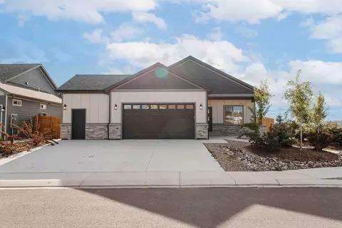 1549 Excelsior Creek Ave, Montrose, CO 81401