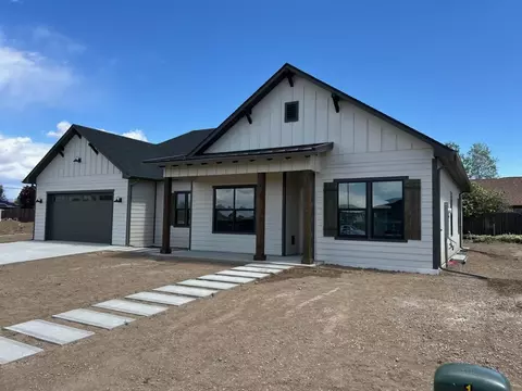 388 Hatchet Canyon Cir, Fruita, CO 81521