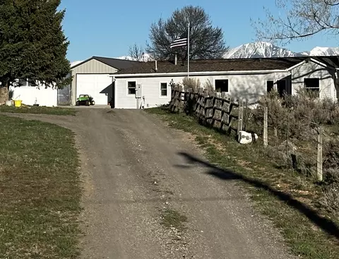 12880 2900 Rd, Hotchkiss, CO 81419