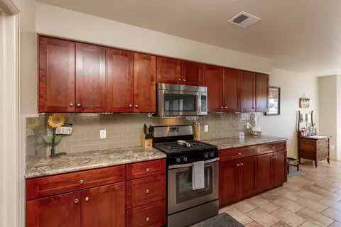 Kitchen - 103 Red Rocks St, Fruita, CO 81521 photo 7 of 9