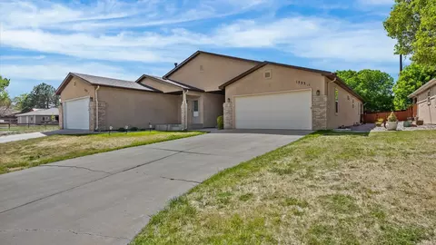 1533 Crest View Way #12, Grand Junction, CO 81506