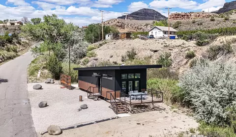 812 Rapid Creek Rd, Palisade, CO 81526