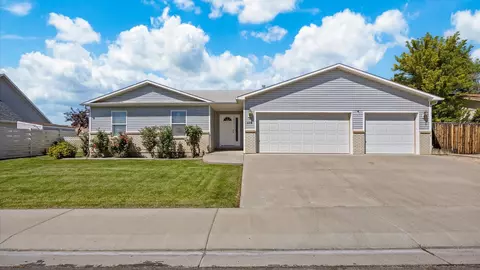 609 Landon Ct, Grand Junction, CO 81504