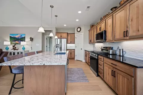 Kitchen - 957 Elberta Dr, Fruita, CO 81521 photo 3 of 4