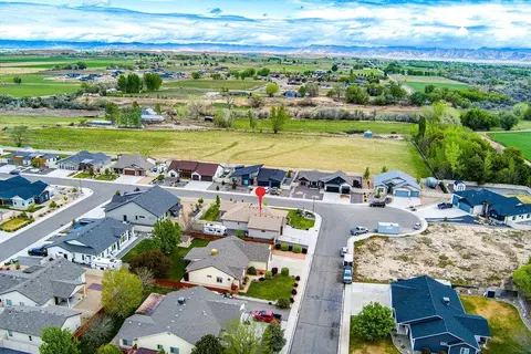View/Area - 957 Elberta Dr, Fruita, CO 81521 photo 5 of 6