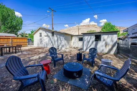 Exterior - 154 E 3rd St, Palisade, CO 81526 photo 5 of 8