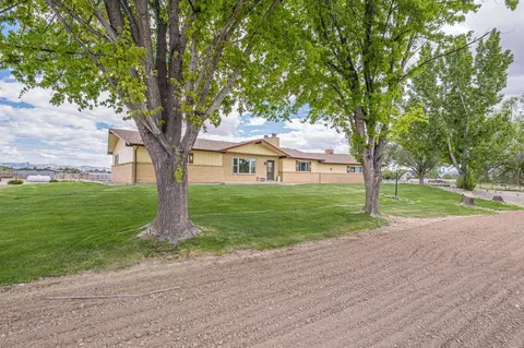 Exterior - 1176 17 12 Rd, Fruita, CO 81521 photo 3 of 12