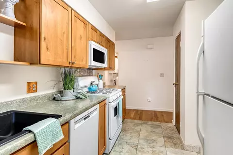 Kitchen - 155 N Cherry St, Fruita, CO 81521 photo 5 of 5