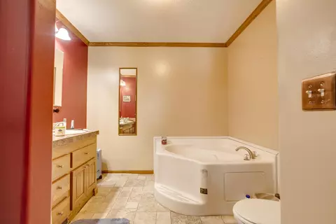 Bath - 580 Denver Ave, De Beque, CO 81630 photo 1 of 2
