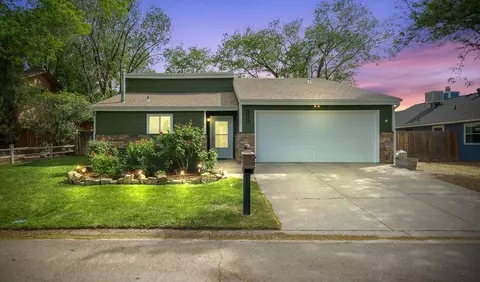 2835 Newport Cir, Grand Junction, CO 81503