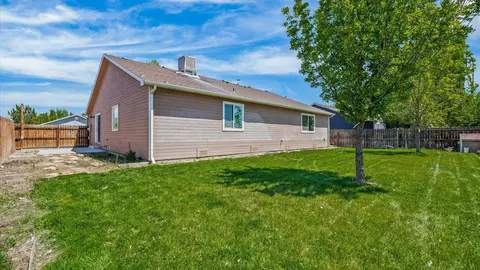 Exterior - 1260 Tara Dr, Fruita, CO 81521 photo 4 of 7