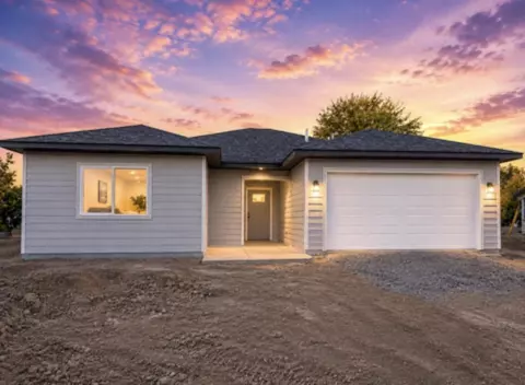 409 Pear Ln, Grand Junction, CO 81504