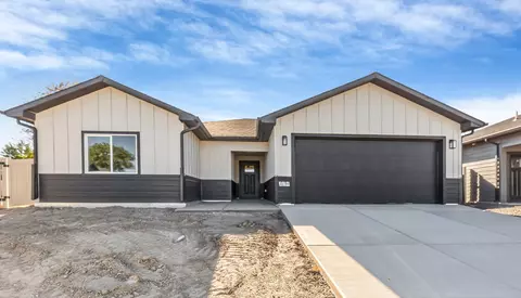 409 Pear Ln, Grand Junction, CO 81504