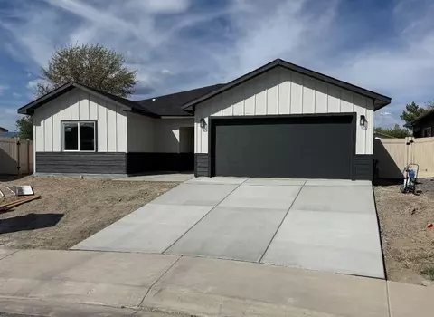 409 Pear Ln, Grand Junction, CO 81504