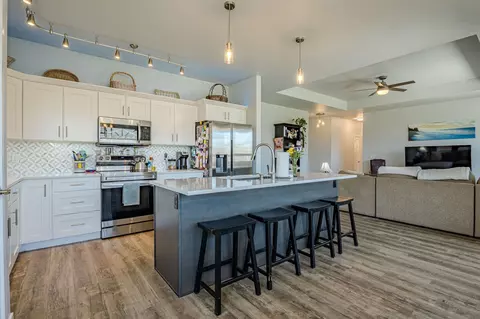 Kitchen - 902 Cresthaven Dr, Fruita, CO 81521 photo 4 of 4