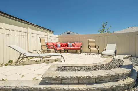 Exterior - 902 Cresthaven Dr, Fruita, CO 81521 photo 7 of 9