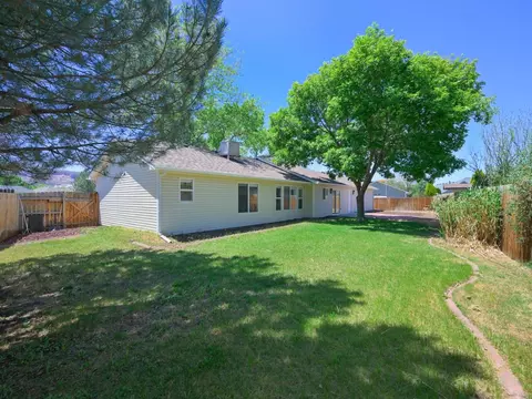 Exterior - 874 Henry Cir, Fruita, CO 81521 photo 2 of 9