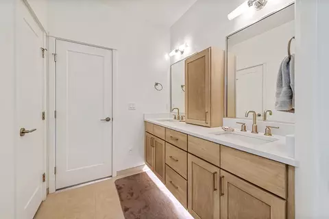 Bath - 1999 Korima Dr, Fruita, CO 81521 photo 1 of 4