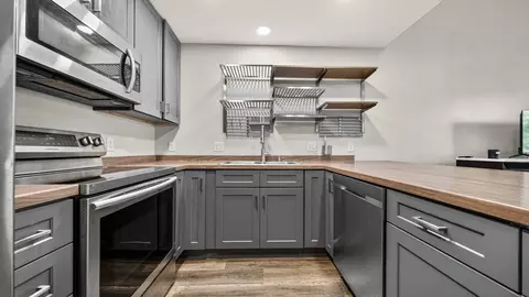Kitchen - 475 David Ct, Fruita, CO 81521 photo 2 of 2