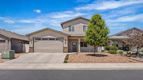 3038 Red Pear Dr, Grand Junction, CO 81504