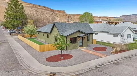 140 W 4th St, Palisade, CO 81526