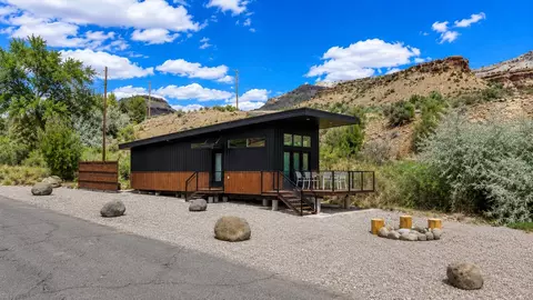 811 Rapid Creek Rd, Palisade, CO 81526